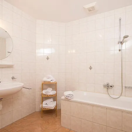 Huber Appartement *